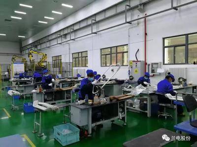 公司在严密防控疫情的同时组织加班确保重点生产任务